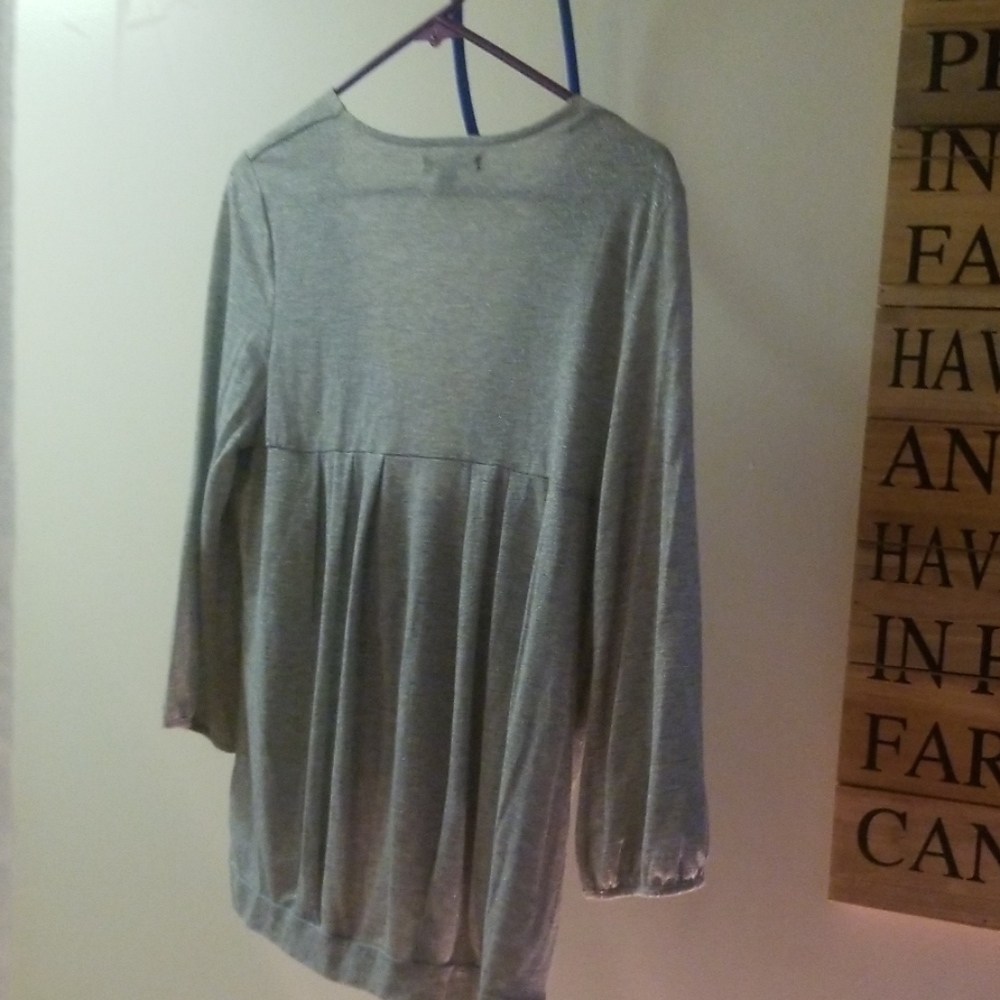 Think Tank Blouse - Picture 4 of 4